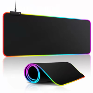 Fábrica Atacado 800*300*4mm Grande Rgb Teclado De Computador Mouse Pad Rgb Levou Preto Gaming Mouse Pad Mat para Jogo e Escritório