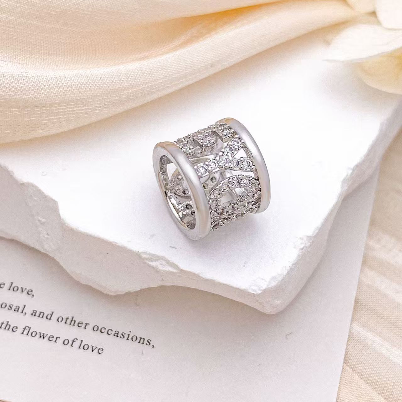 Argent-1