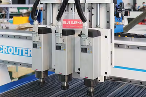 La mejor opción 1530 Multi Spindles ATC CNC Router con dispositivo giratorio para procesar pasamanos de escaleras - Product Image 3