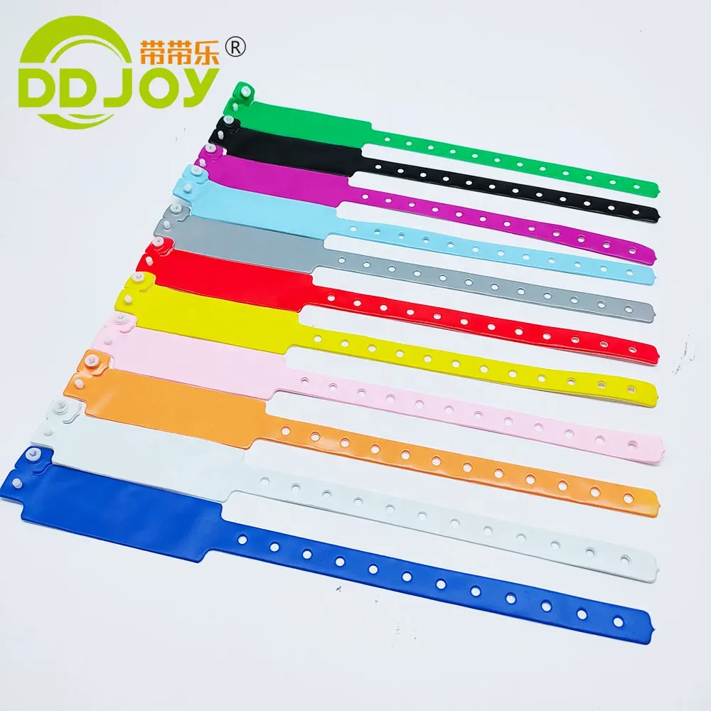 DDJOY-pulsera de PVC con identificación de plástico para adultos, brazalete de PVC con cara ancha, Color liso, tamaño adulto, 2020