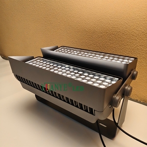 Due teste con scudi 350W con scudo RGB RGBW Sport Stadium Led Flood Light progetto di illuminazione facciata YY-TG7S decorazione - Product Image 4