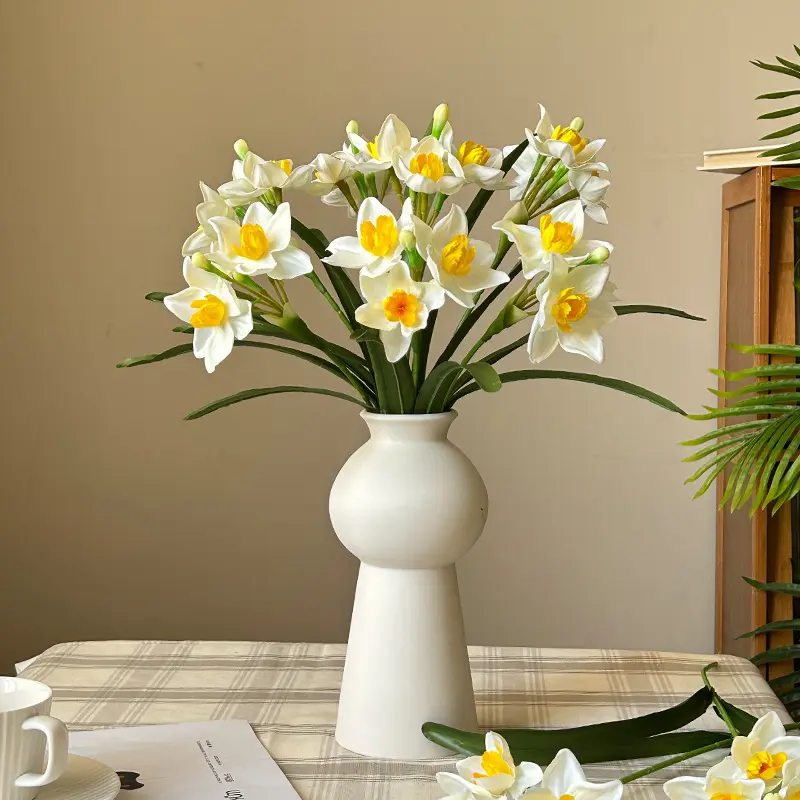 Showpieces For Home Decoration Fake Flower Simulation Plant Artificial Flower 3 Head Artificial Daffodil Flowers