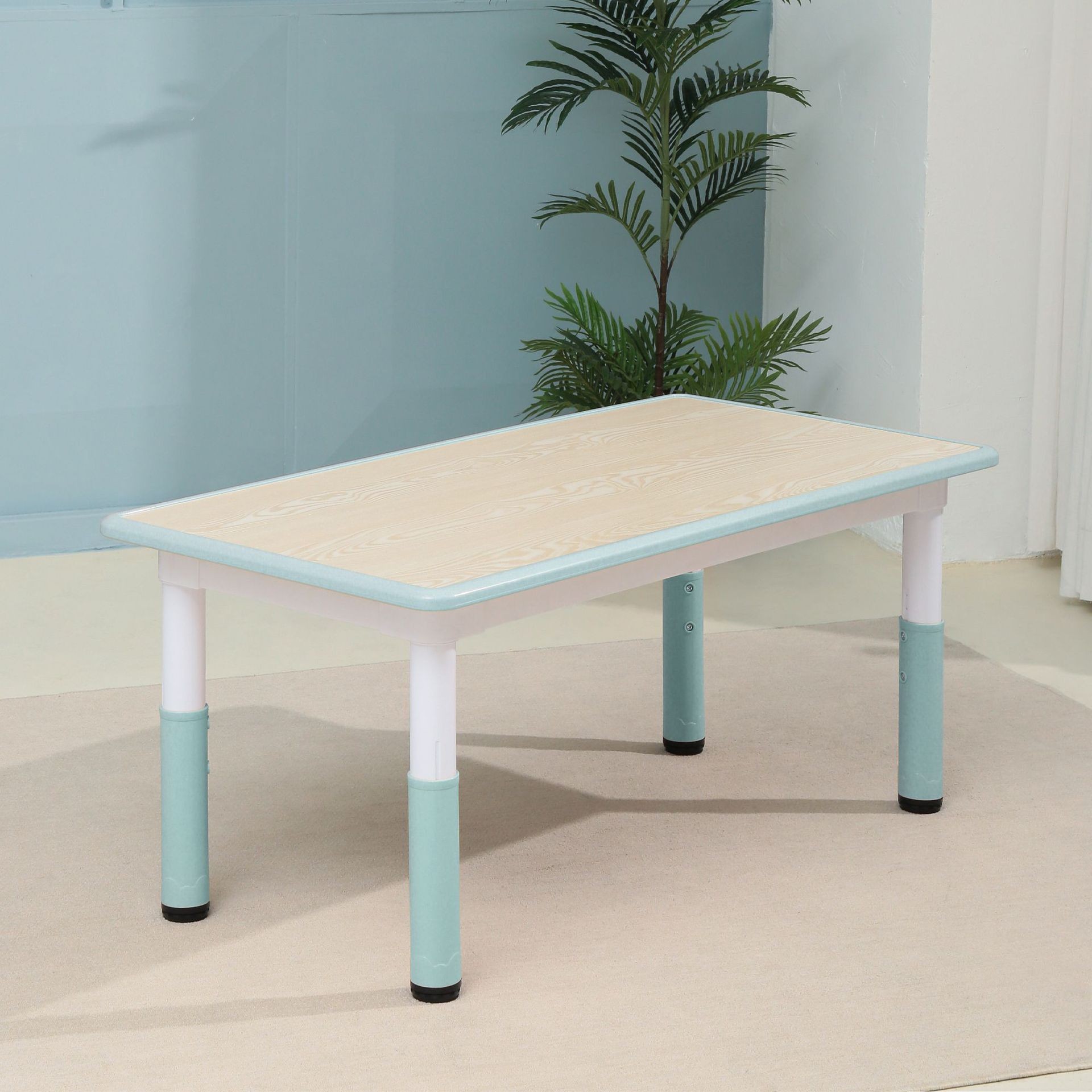 Bureau bleu clair + Bois