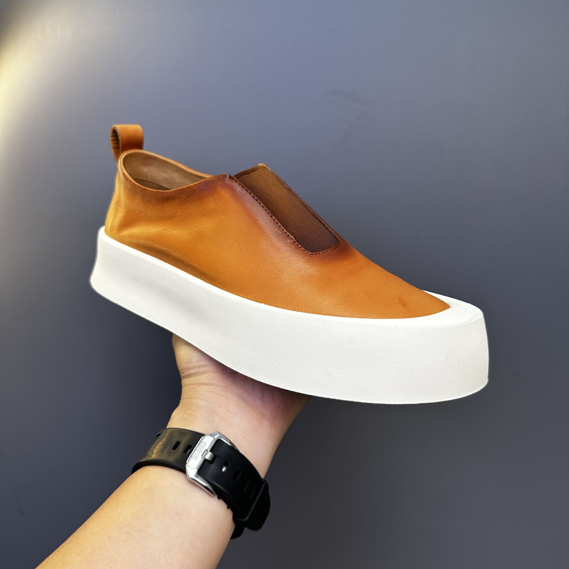 Marron