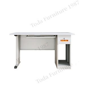 Muebles de oficina modernos de tamaño regular de alto estándar Mesa de estudio Escritorio de computadora - Product Image 1