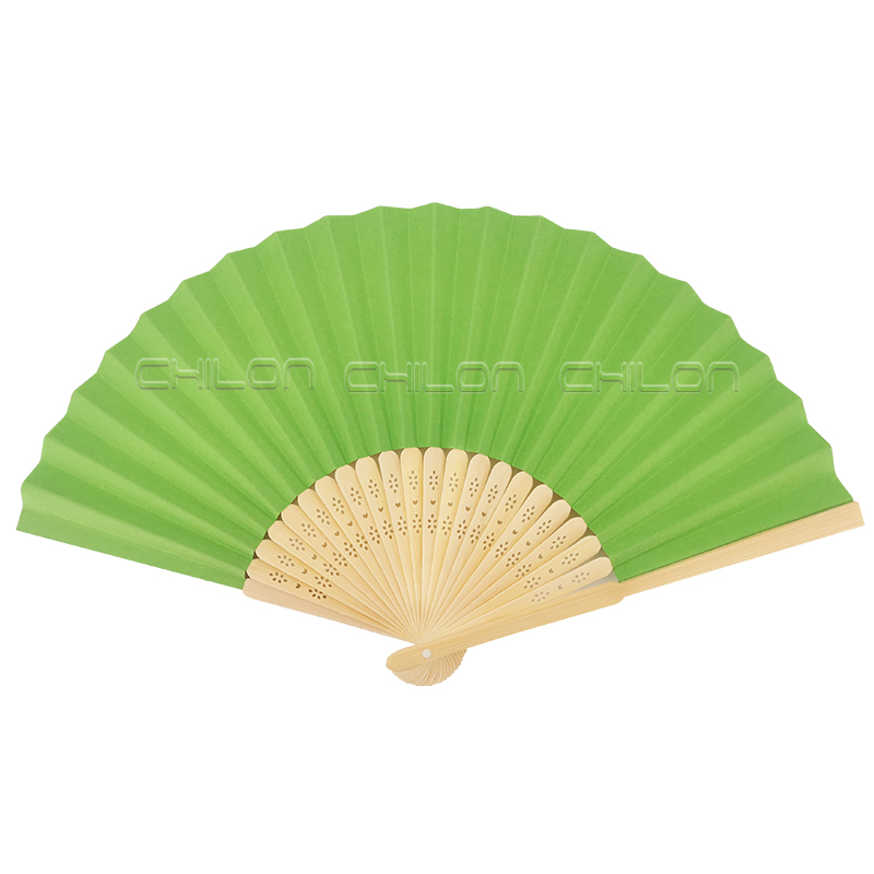 สีเขียว