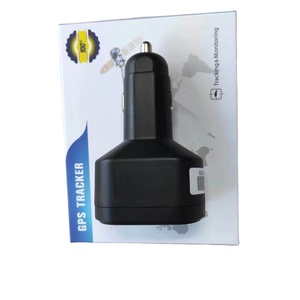 อุปกรณ์ติดตามการชาร์จเร็ว2G ที่จุดบุหรี่ GPS ติดตามพร้อม USB & Type C