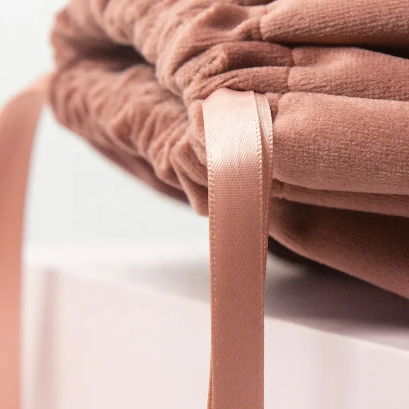 पदोन्नति बड़े मखमल उपहार कपड़े भंडारण धूल यात्रा बैग लक्जरी मखमल पैकेजिंग थैली