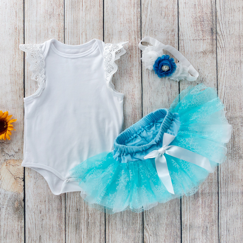 White + blue trio