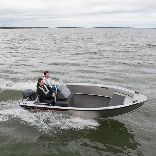 Petits bateaux de pêche à grande vitesse en aluminium économes en carburant de 4,43 M à vendre