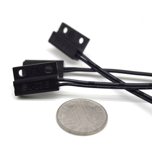 Eelee-sensor de proximidad de resorte magnético sellado de plástico rectangular/cilíndrico, para interruptores de proximidad usados en seguridad - Product Image 1