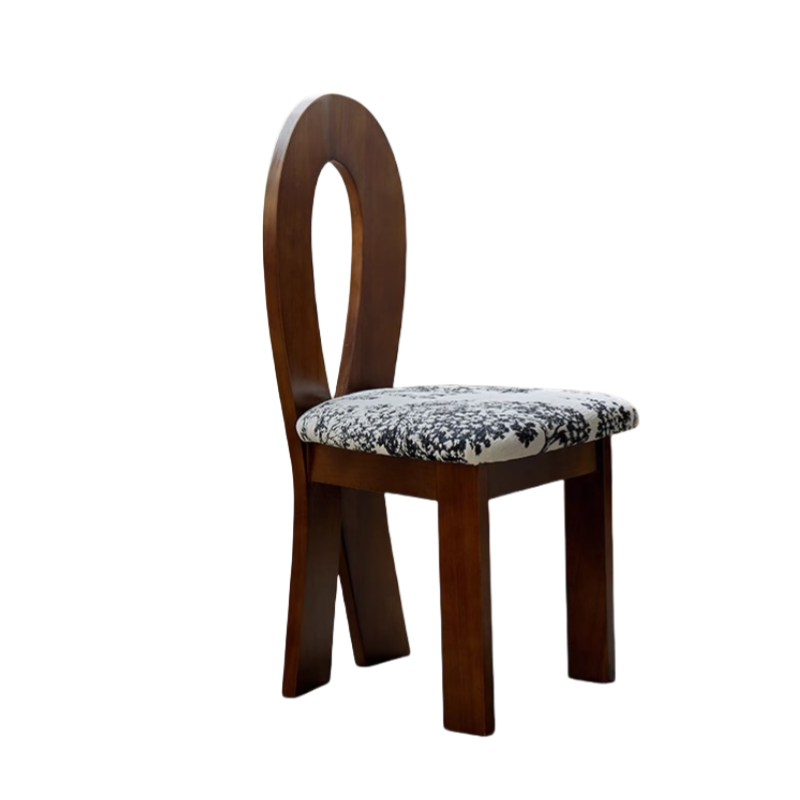 Silla sirena de terciopelo floral con estructura de nogal