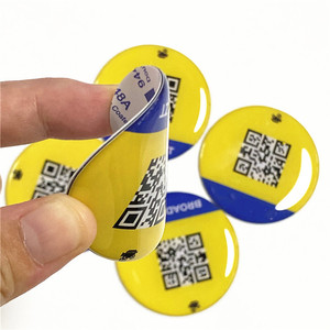 Personalizado troquelado pasivo único código QR impreso Flexible suave escritura Rfid tarjeta epoxi con pegamento fuerte - Product Image 1