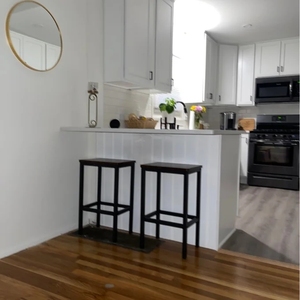 Modern Dinning <strong>Table</strong> and Chair <strong>Set</strong> One <strong>Table</strong> with Two Chairs - Product Image 2