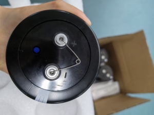 Bevenbi 300V 400V 500V <span class=keywords><strong>600V</strong></span> 1000uF biến tần vít loại tụ điện điện phân nhôm - Product Image 3