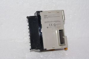 Neue und originale SPS-Programmier steuerung des Eingangs moduls CJ1WID211