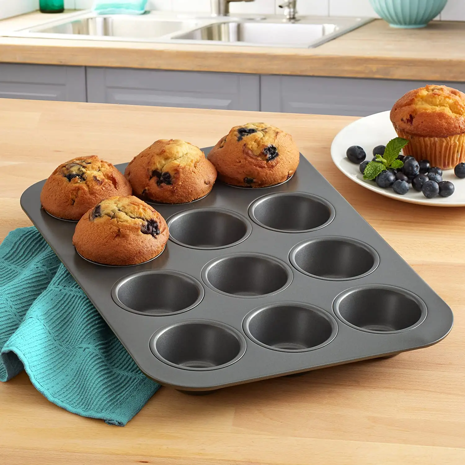 Poêle à muffins antiadhésive 12 pièces, plateau à Cupcake en silicone dans le four et le réfrigérateur