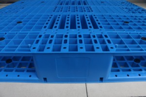 Pallet nhựa HDPE 1200x1200mm hoàn hảo cho việc sử dụng kệ công nghiệp nặng - Product Image 2