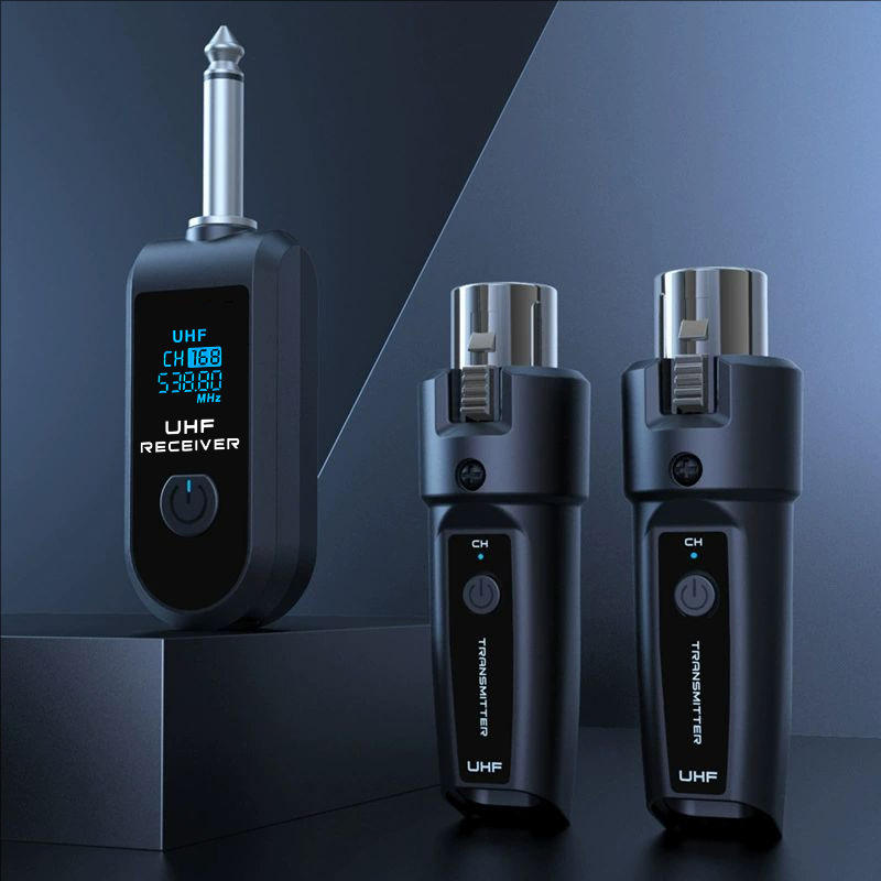 Noir, pour deux microphones