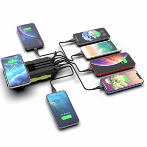 Carica 4 dispositivi 5W Wireless a carica rapida Powerbank solare 30000Mah costruire In pannello solare banca di energia caricabatterie solare - Product Image 5