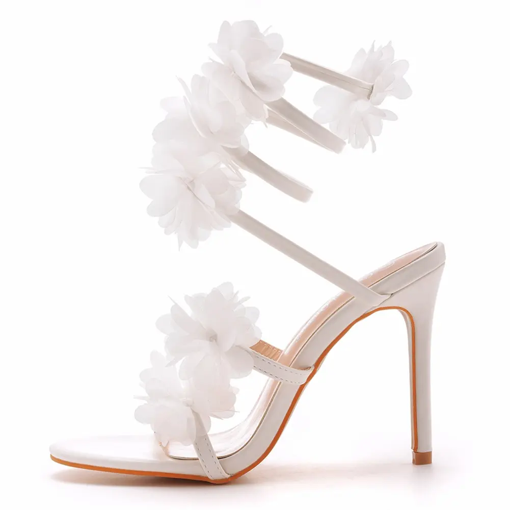 Boca de pescado Correa tacón alto flor blanca Sandalias Mujer banquete vestido de novia zapatos de novia sandalias de princesa