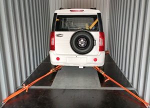 Stock Wholesale Cheap Mini Electric Car 4 Wheel New Energy Vehicle <strong>Small</strong> Electric SUV Car for Adult - Product Image 4