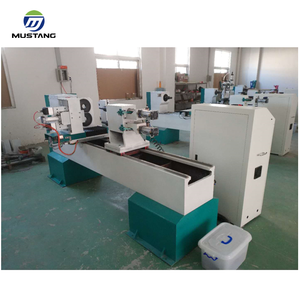 Tornio da tavolo in legno CNC a doppio asse con caricamento e scarico automatico MT1516 per la lavorazione del legno - Product Image 5