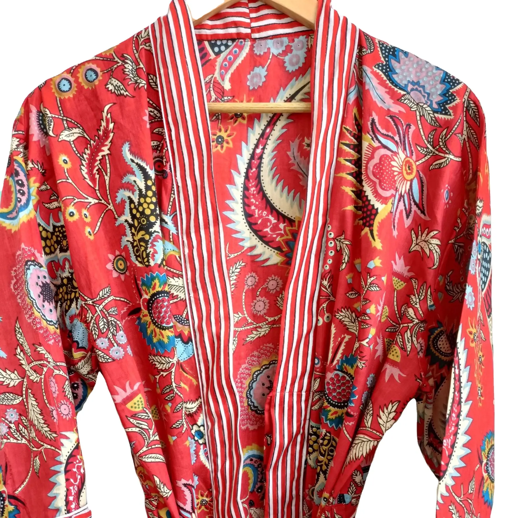 Exclusif Nouveau Design Floral Imprimé Rouge Indien Kimono Robe Longue Ceinturée Wrap Kimono Robe Robe pour Femmes