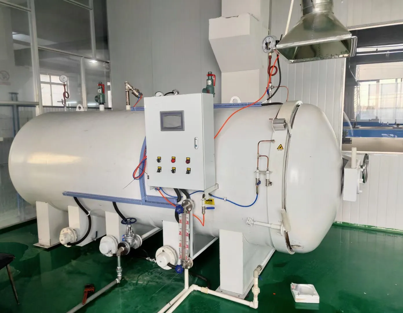 La FÁBRICA DE China proporcionó autoclave de caucho con planta de fabricación horizontal de acero al carbono