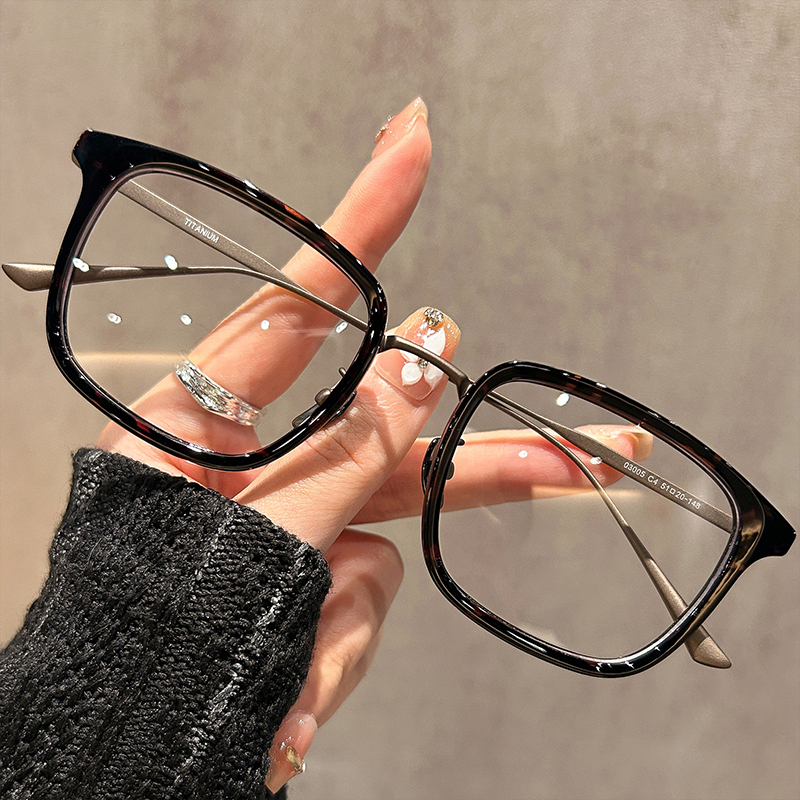 C7.Tortoiseshell