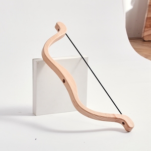 男女通用益智木弓箭玩具套装2至4岁流行儿童玩具 - Product Image 1