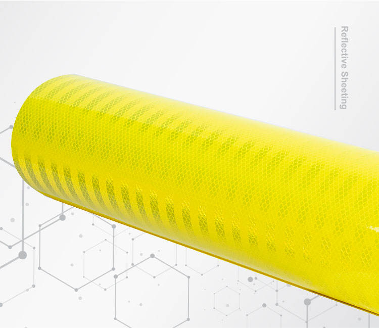 สีเหลืองเขียวเรืองแสง