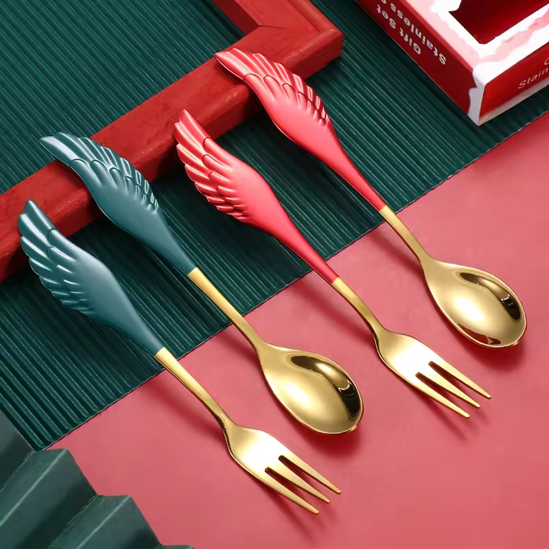 Cuillère à plumes