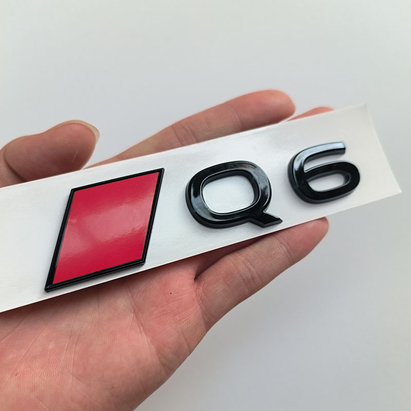 Nuovo cubo rosso q6 nero lucido
