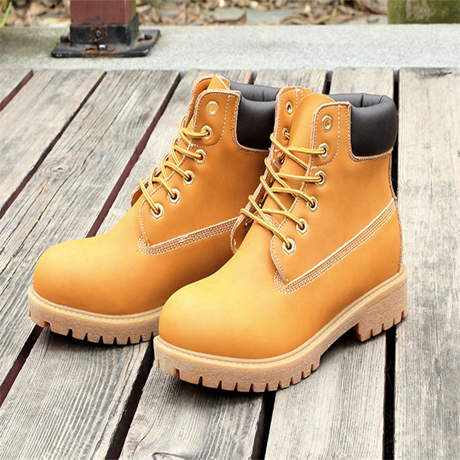 สีเหลือง