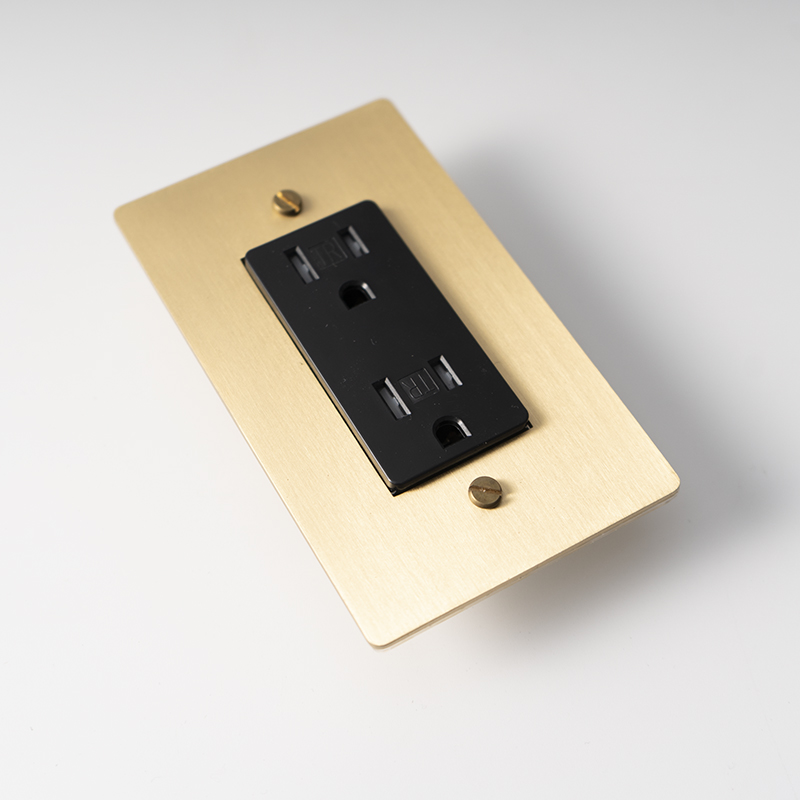 SOCKET