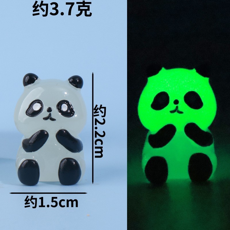Envidia del color de gelatina que brilla en la oscuridad de Little Panda