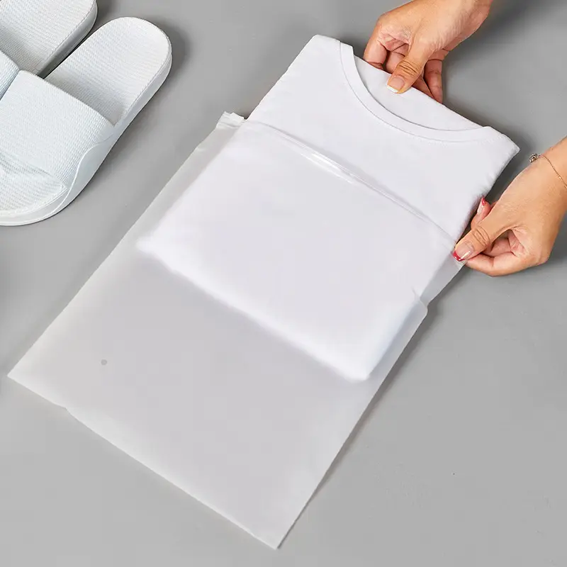Benutzer definierte wieder verwendbare wasserdichte klare kosmetische gefrostete Plastiktüte mit Reiß verschluss zum Verpacken von Kleidung
