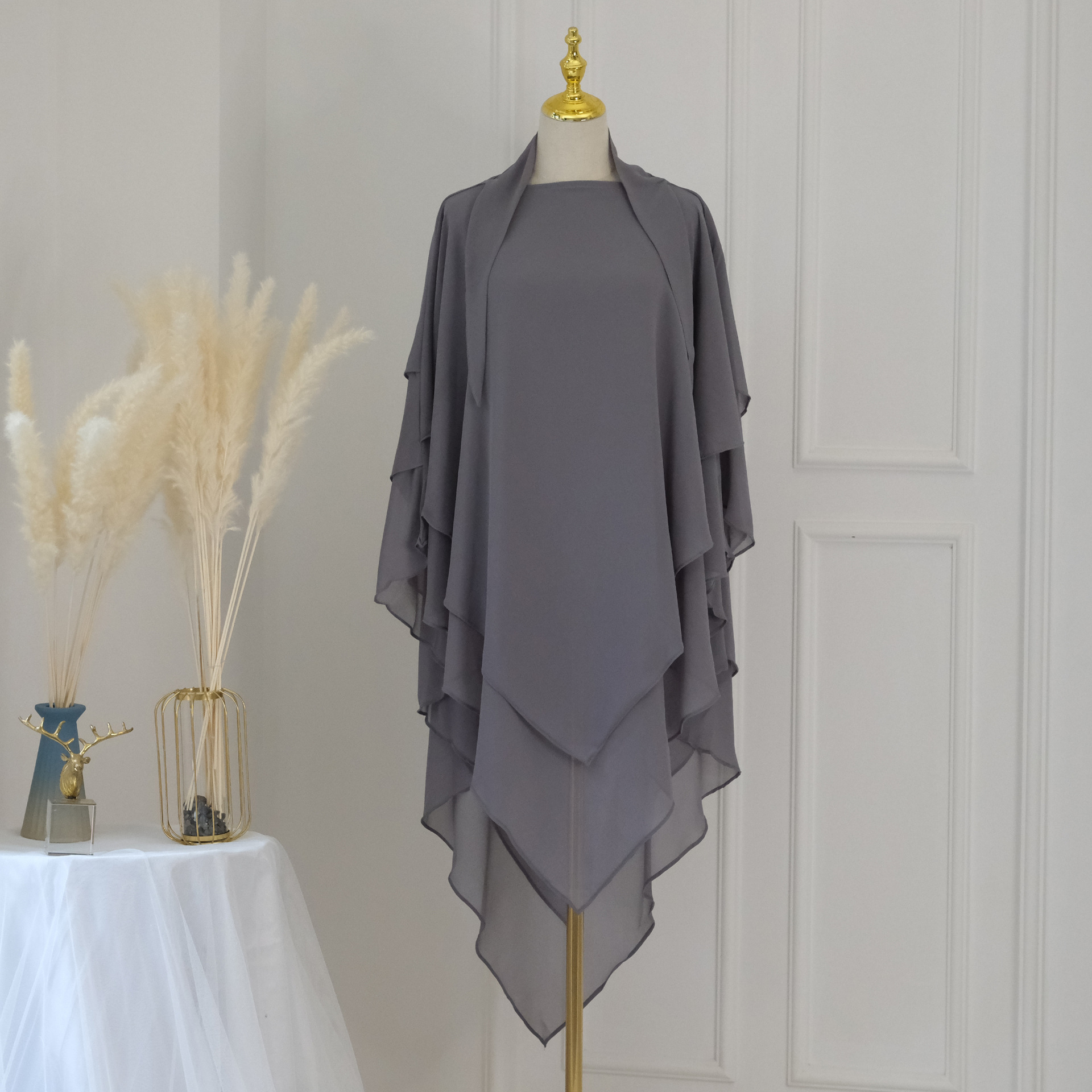 Gris coloré