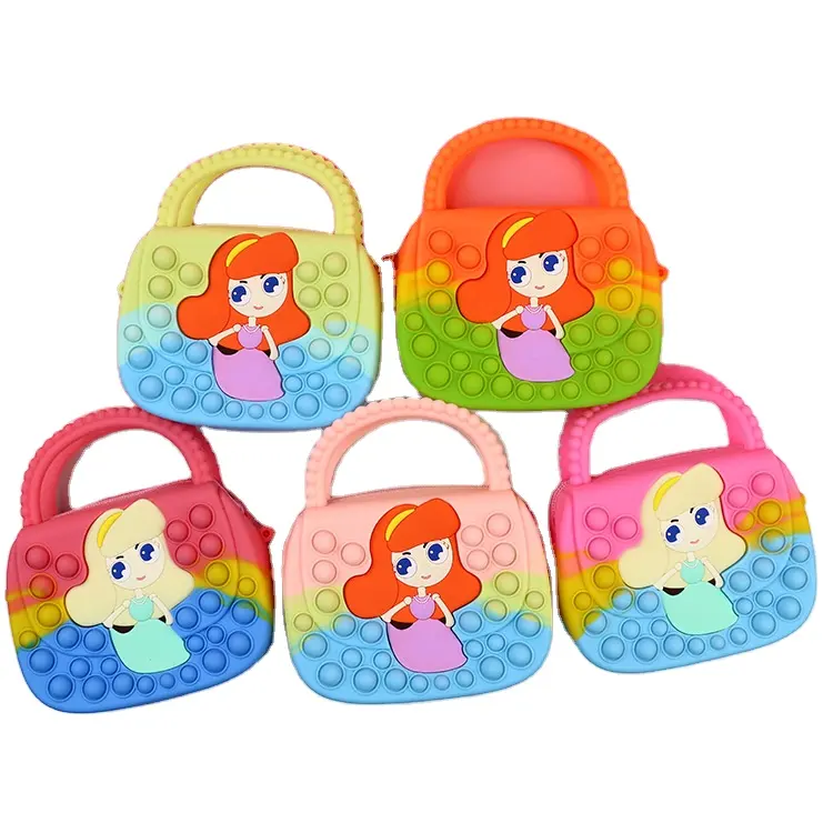 2023 Neue kleine Mädchen Süße Cartoon Prinzessin Silikon Mini Gelee Handtasche Kinder Candy Color Geldbörsen Umhängetasche