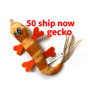 2025 nuevo diseño tienda de mascotas gran oferta personalizada mejor precio Natural gato juguete hierba gatera para venta al por mayor Natural gato juguete con pez hierba gatera - Product Image 2