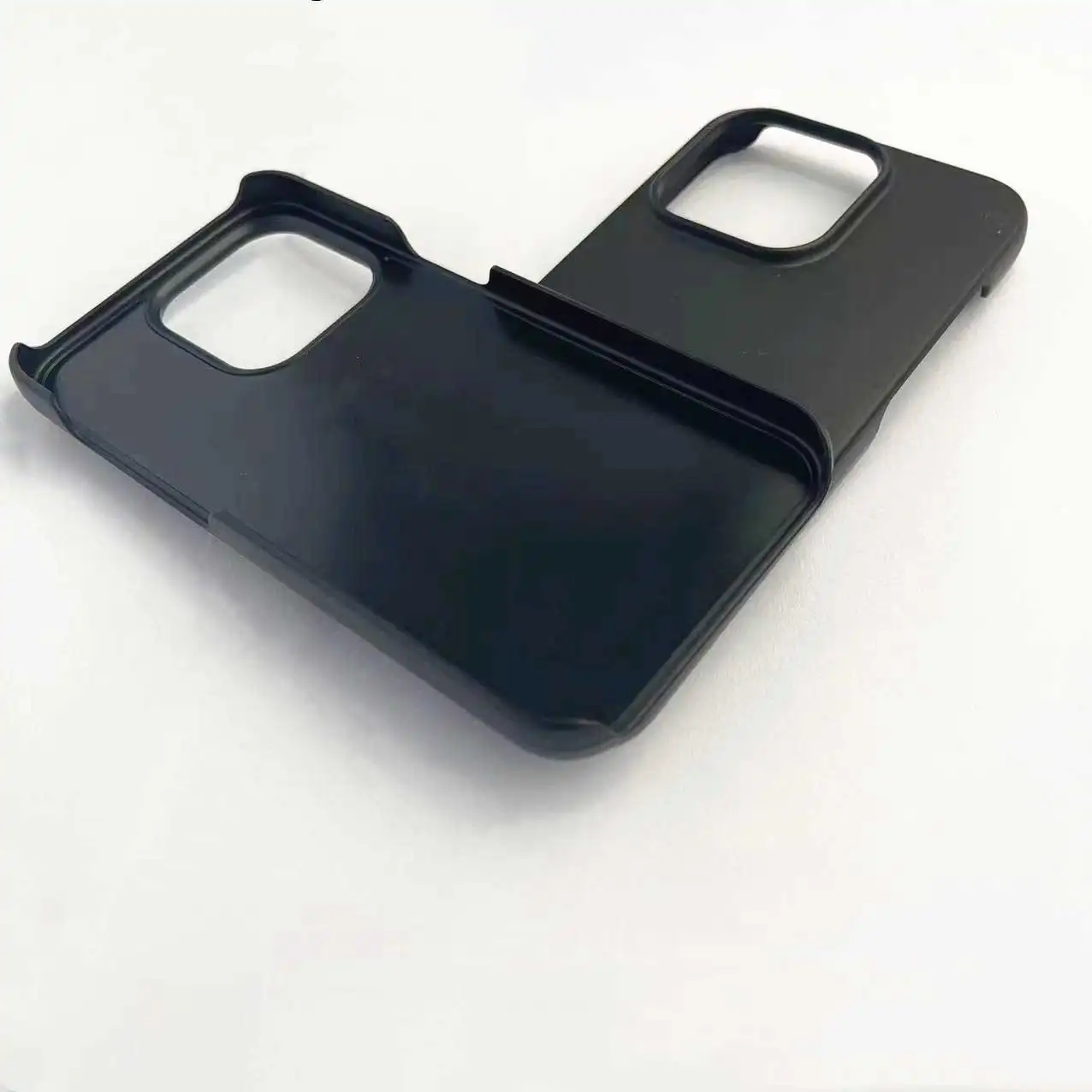 मोबाइल फोन के लिए भीतरी Grooved हार्ड पीसी खोल लपेटकर चमड़े के साथ उठाया कैमरा काले हार्ड प्लास्टिक कच्चे फोन के मामले में कवर नाली