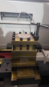 Hochwertige intelligente Programmier plattform Horizontale CNC-Drehmaschine Großhandel Flach betts truktur für die Arbeits bearbeitung - Product Image 3