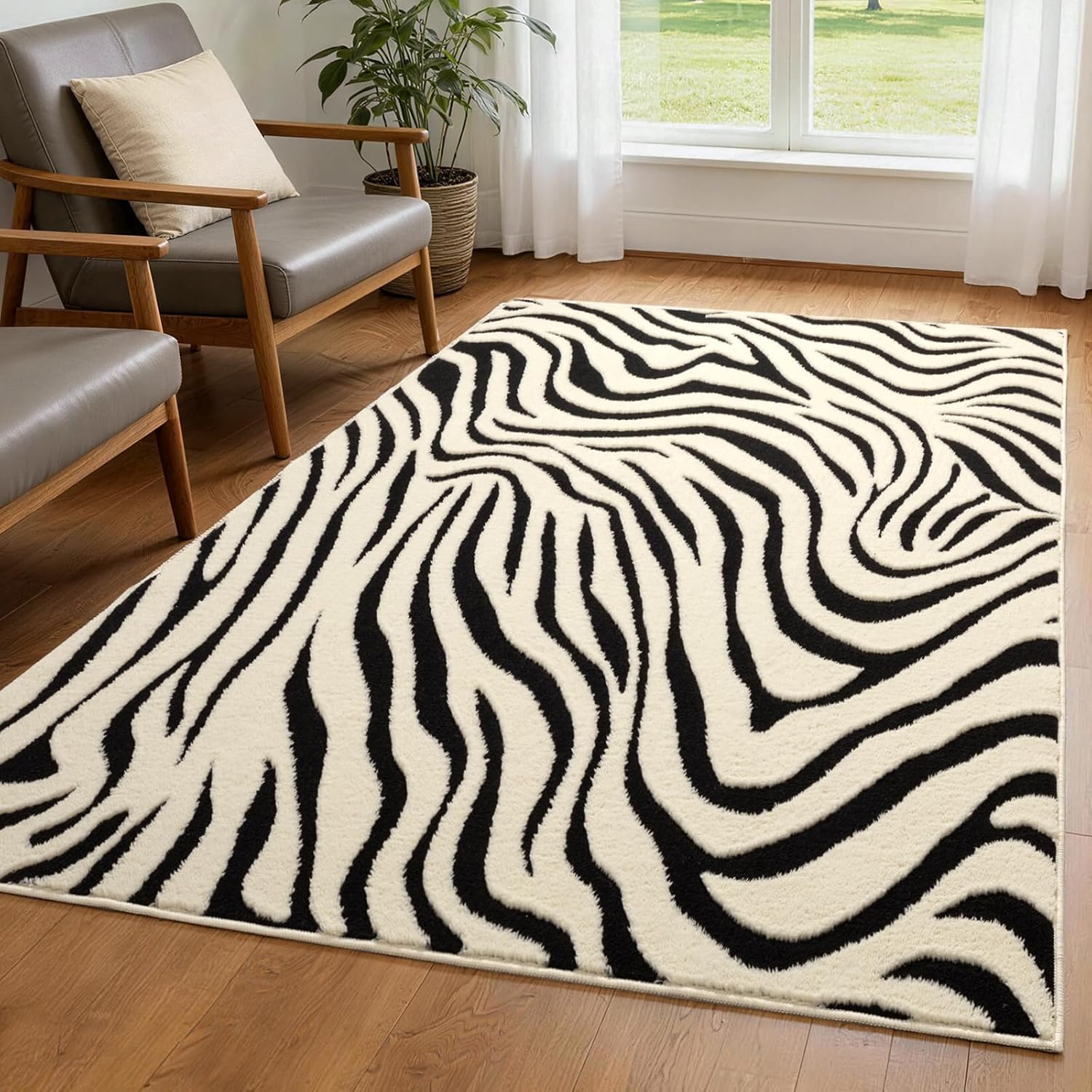 Leopardo nero marrone chiaro