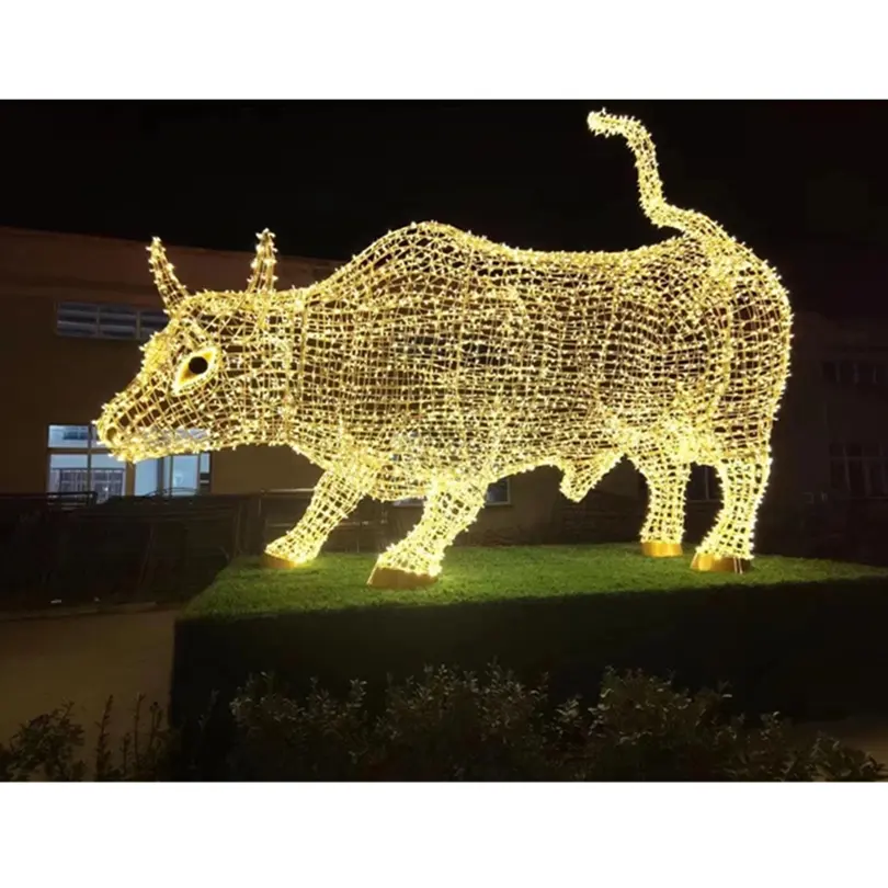 2022 vendas quente vivas simulado bull animal escultura luz para decoração ao ar livre