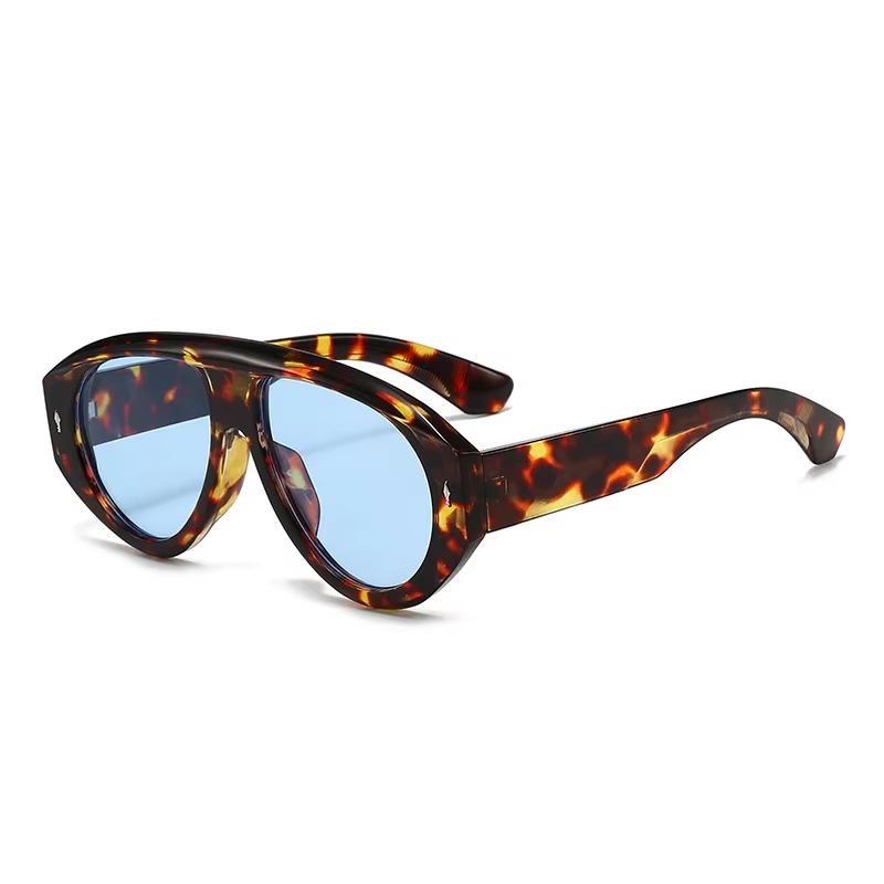 estampado de leopardo azul