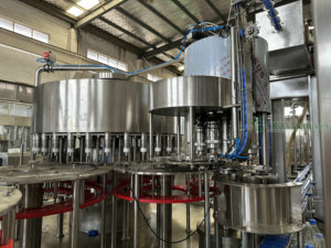 Fully Automatic Industrial 500ml 25ml Pet <strong>Bottle</strong> 3 in <strong>1</strong> Small Scale Water Bottling Filling Machines China - Product Image 3