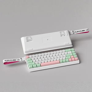 Tastiera da gioco cablata RGB tastiera retroilluminata Ultra-compatta Anti-Ghosting 68 tasti tastiera a membrana per PC portatile Windows Gamer - Product Image 1