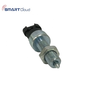 自动车灯开关自动开关照明系统倒档传感器4858072 Iveco卡车倒车灯开关 - Product Image 3