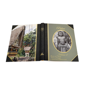 การพิมพ์หนังสือศิลปะสุดหรูแบบพิมพ์ลายด้วยตัวเองพิมพ์ขอบหนังสือลายนูนปกแข็งพิมพ์แบบกำหนดเอง